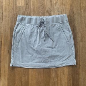 Athleta modern metro skort